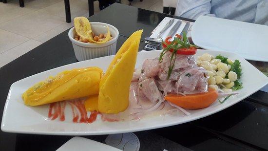 Richard's Pescados y Mariscos