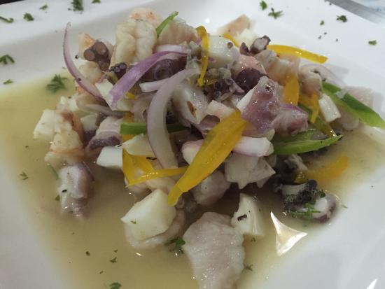El Ceviche Seafood and Beer