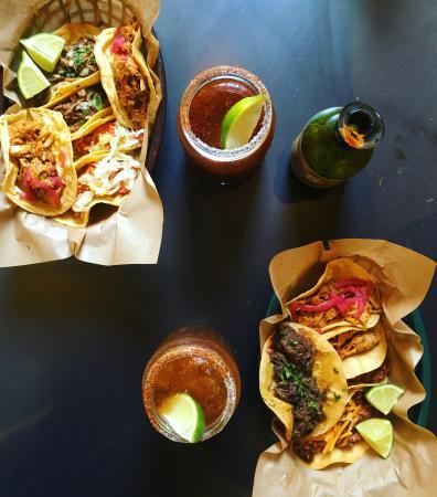 Taco Alto Born