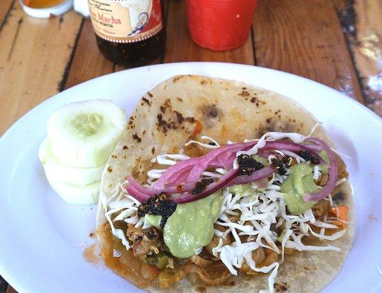 Tacos de Pescado Mr Fish
