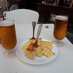 Entre Tres
