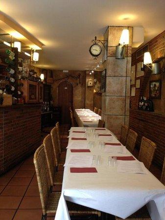 El Cóm Food & Wine Bar