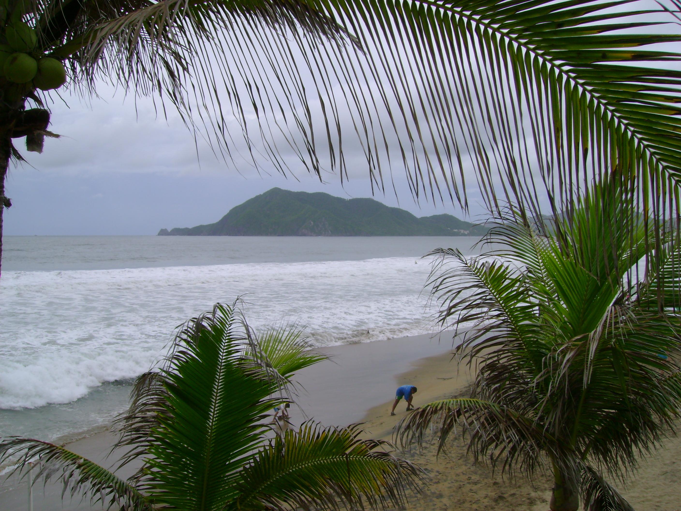 Playa Olas Altas