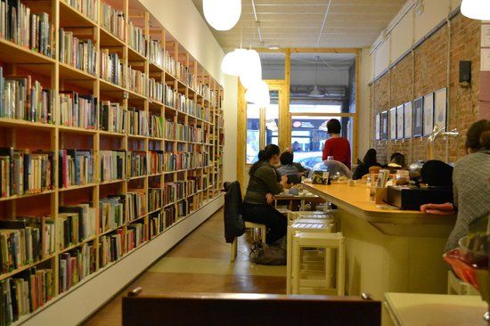 Babèlia Books & Coffee