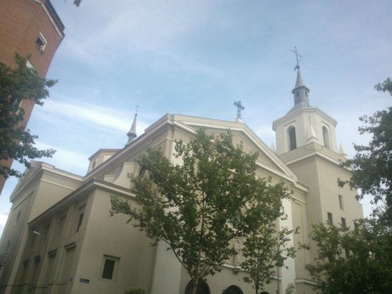 la Iglesia de San Antonio de Cuatro Caminos