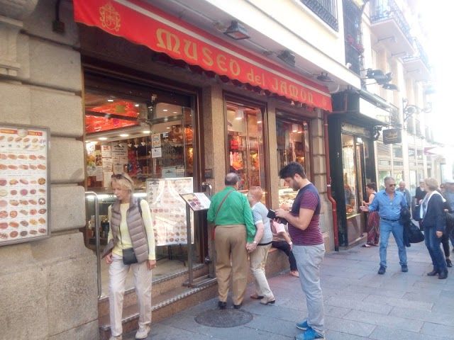 Museo del Jamón