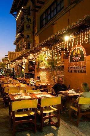 Rolandi's Pizzeria